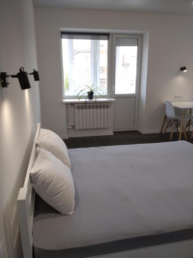 White Apartment Poltava Dış mekan fotoğraf